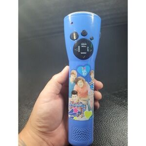 First Act One Direction 1D Microphone 2012 Toy with MP3 Input Jack Blue